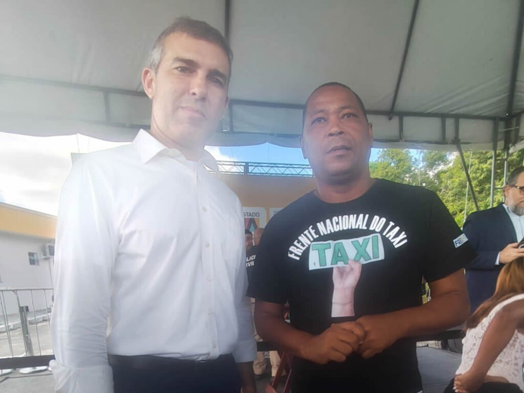 Secretário reafirma o compromisso em intensificar ações para diminuir assaltos a taxistas